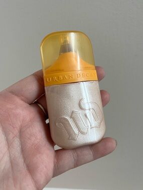 Urban decay silver lake luminizer